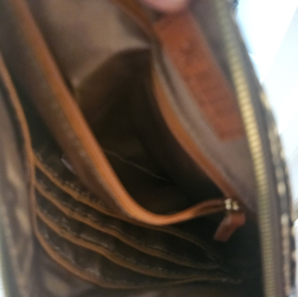 Authentic Hobo Cross Body Bag NWT - Picture 9 of 10